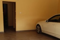 Prenova garaže ter stanovanja, Goriška
